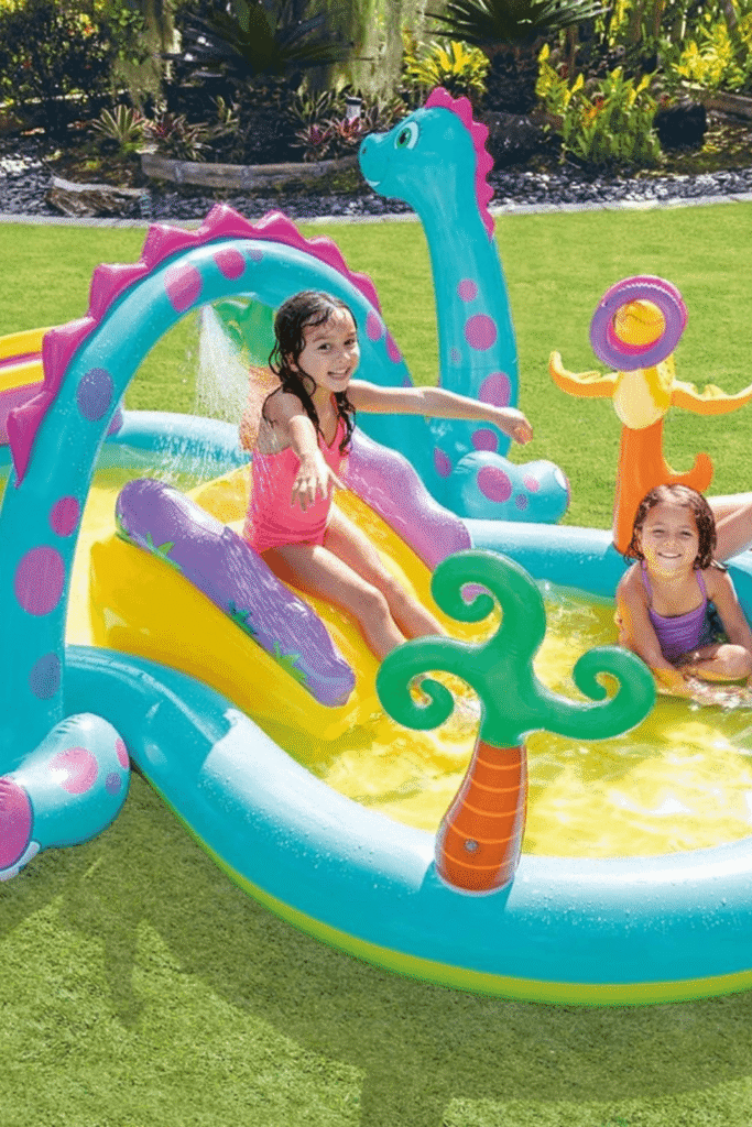 Dino Splash Pool